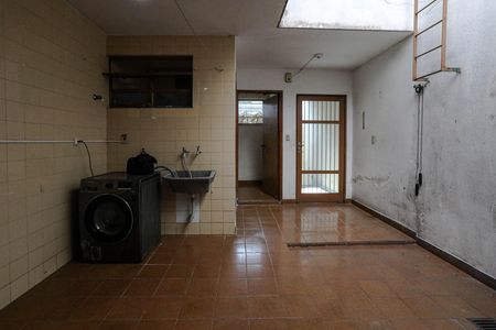 Casa para alugar com 250m², 2 quartos e 2 vagas Casa para alugar com 250m², 2 quartos e 2 vagasÁrea de Serviço