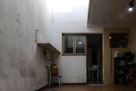 Casa para alugar com 250m², 2 quartos e 2 vagas Casa para alugar com 250m², 2 quartos e 2 vagasÁrea de Serviço