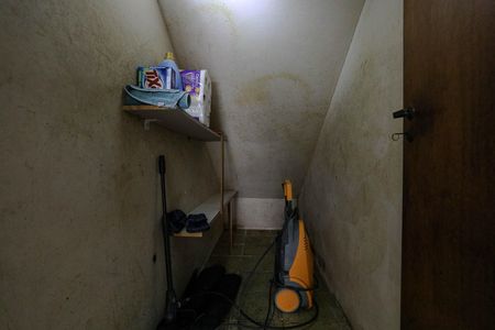 Casa para alugar com 250m², 2 quartos e 2 vagas Casa para alugar com 250m², 2 quartos e 2 vagasDispensa