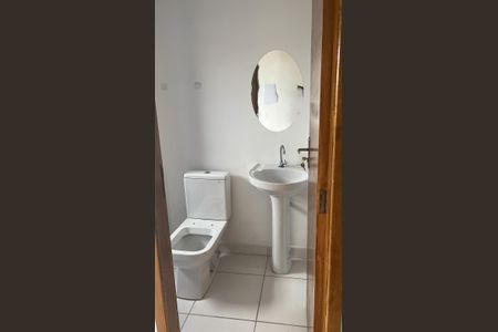 Banheiro de apartamento para alugar com 1 quarto, 45m² em Lauzane Paulista, São Paulo