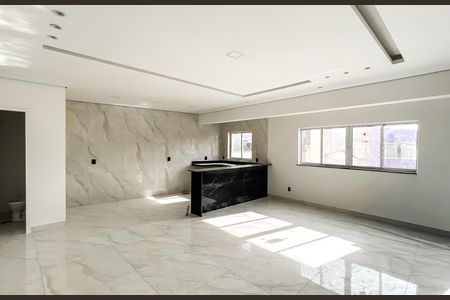 Casa à venda com 118m², 3 quartos e 4 vagasSala/cozinha 
