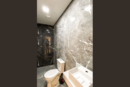 Casa à venda com 118m², 3 quartos e 4 vagasBanheiro 
