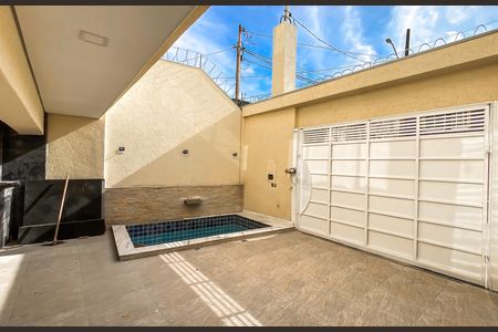 Casa à venda com 118m², 3 quartos e 4 vagasGaragem 