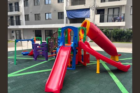 Apartamento para alugar com 38m², 2 quartos e sem vaga Apartamento para alugar com 38m², 2 quartos e sem vagaÁrea comum - Playground