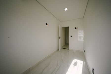 Casa à venda com 118m², 3 quartos e 4 vagasQuarto 1