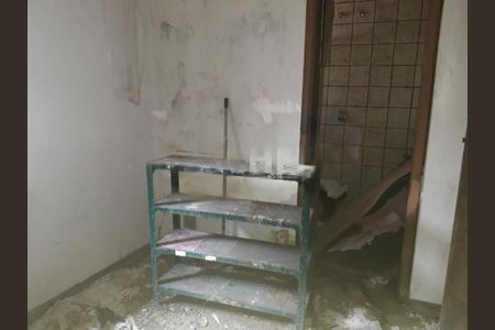 Casa à venda com 2 quartos, 90m² em Santo Amaro, São Paulo