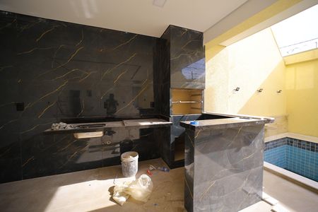 Casa à venda com 118m², 3 quartos e 4 vagasÁrea gourmet e Área de Serviço