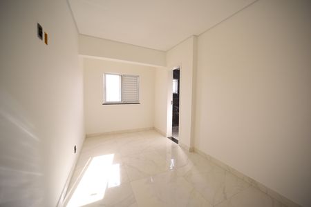 Casa à venda com 118m², 3 quartos e 4 vagasQuarto 1