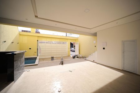Casa à venda com 118m², 3 quartos e 4 vagasÁrea gourmet/Área de Serviço e Garagem