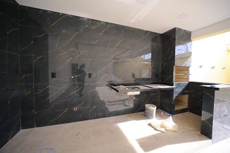 Casa à venda com 118m², 3 quartos e 4 vagasÁrea gourmet e Área de Serviço