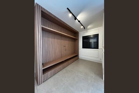 Apartamento para alugar com 2 quartos, 140m² em Alphaville, Barueri