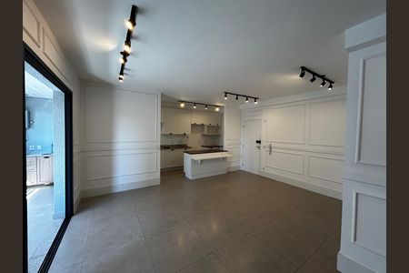 Apartamento para alugar com 2 quartos, 140m² em Alphaville, Barueri