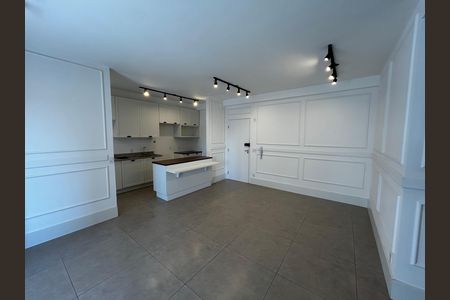 Apartamento para alugar com 2 quartos, 140m² em Alphaville, Barueri