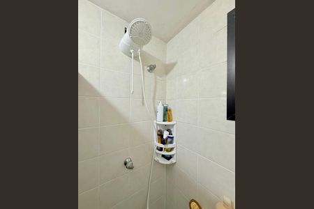 Apartamento à venda com 60m², 2 quartos e 1 vaga Apartamento à venda com 60m², 2 quartos e 1 vagaBanheiro