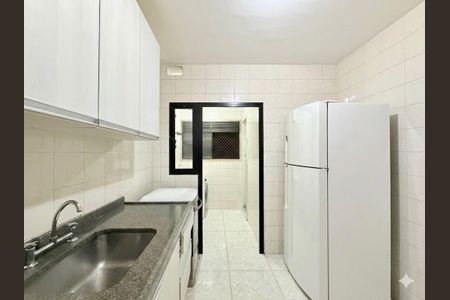 Apartamento à venda com 60m², 2 quartos e 1 vaga Apartamento à venda com 60m², 2 quartos e 1 vagaCozinha