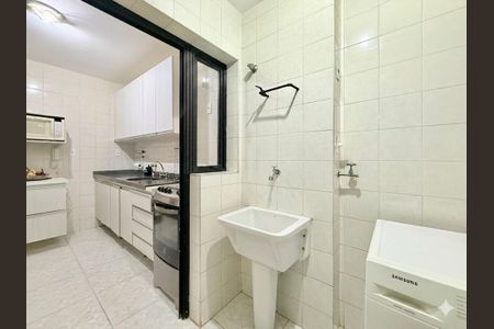 Apartamento à venda com 60m², 2 quartos e 1 vaga Apartamento à venda com 60m², 2 quartos e 1 vagaÁrea de Serviço