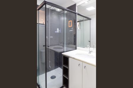 Apartamento à venda com 71m², 3 quartos e 2 vagasBanheiro social