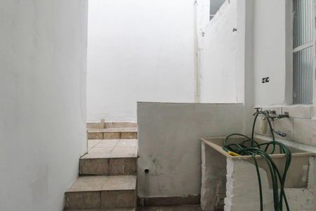 Casa para alugar com 1 quarto, 125m² em Jardim Iva, São Paulo