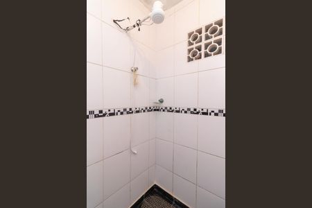 Casa para alugar com 70m², 2 quartos e 2 vagas Casa para alugar com 70m², 2 quartos e 2 vagasBanheiro