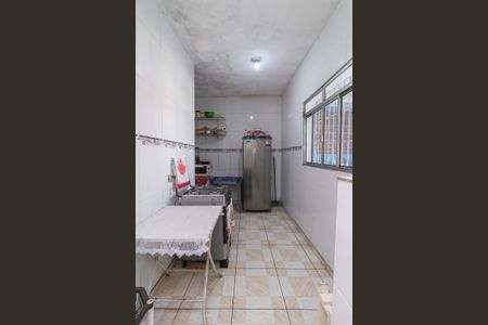 Casa para alugar com 70m², 2 quartos e 2 vagas Casa para alugar com 70m², 2 quartos e 2 vagasCozinha