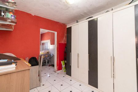 Casa para alugar com 70m², 2 quartos e 2 vagas Casa para alugar com 70m², 2 quartos e 2 vagasQuarto 1