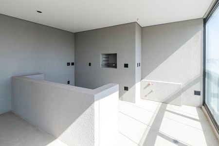 Apartamento à venda com 288m², 3 quartos e 4 vagas Apartamento à venda com 288m², 3 quartos e 4 vagasVaranda