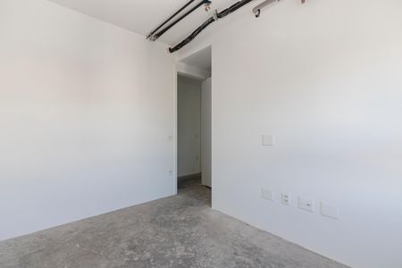 Apartamento à venda com 288m², 3 quartos e 4 vagas Apartamento à venda com 288m², 3 quartos e 4 vagasQuarto de serviço