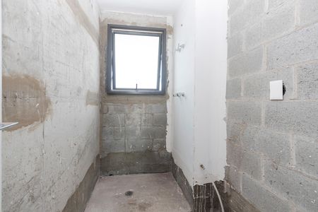 Apartamento à venda com 288m², 3 quartos e 4 vagas Apartamento à venda com 288m², 3 quartos e 4 vagasÁrea de serviço