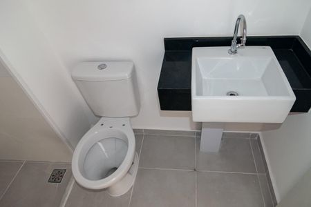 Studio à venda com 25m², 0 quarto e sem vaga Studio à venda com 25m², 0 quarto e sem vagaBanheiro