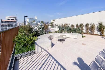 Studio à venda com 25m², 0 quarto e sem vaga Studio à venda com 25m², 0 quarto e sem vagaSolarium