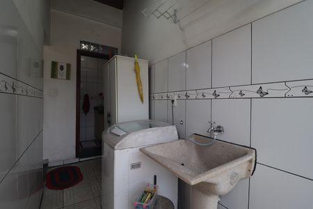 Casa à venda com 156m², 2 quartos e 2 vagasÁrea de Serviço