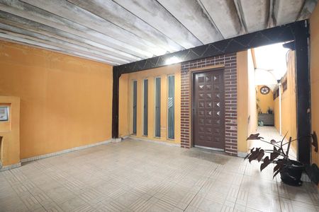 Casa à venda com 156m², 2 quartos e 2 vagasGaragem