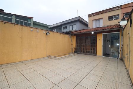 Casa à venda com 156m², 2 quartos e 2 vagasQuintal