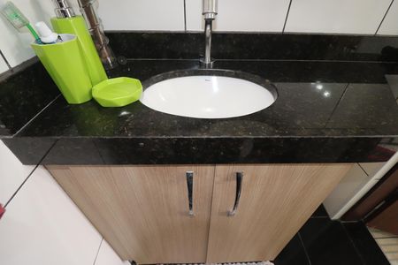 Casa à venda com 156m², 2 quartos e 2 vagasLavabo