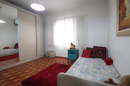 Casa à venda com 156m², 2 quartos e 2 vagasQuarto 2
