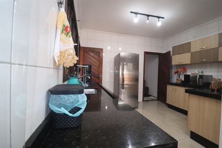 Casa à venda com 156m², 2 quartos e 2 vagasCozinha