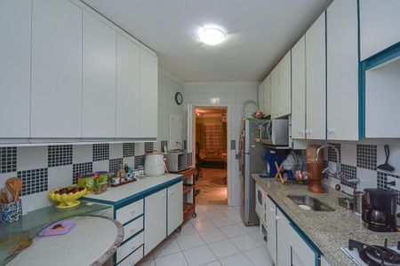 Apartamento à venda com 88m², 2 quartos e 2 vagas Apartamento à venda com 88m², 2 quartos e 2 vagasCozinha