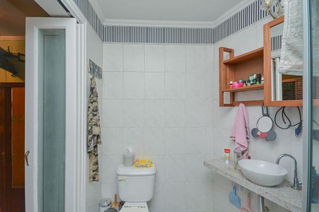 Apartamento à venda com 88m², 2 quartos e 2 vagas Apartamento à venda com 88m², 2 quartos e 2 vagasBanheiro da Suíte