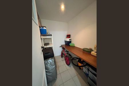 Apartamento à venda com 120m², 4 quartos e 3 vagasÁrea de Serviço
