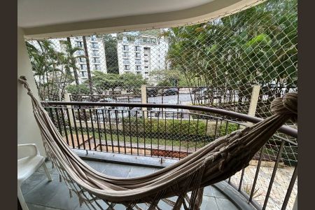 Apartamento à venda com 120m², 4 quartos e 3 vagasVista
