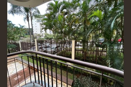 Apartamento à venda com 120m², 4 quartos e 3 vagasVista