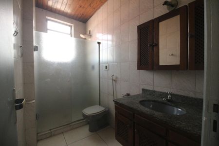Apartamento para alugar com 110m², 3 quartos e sem vagaBanheiro