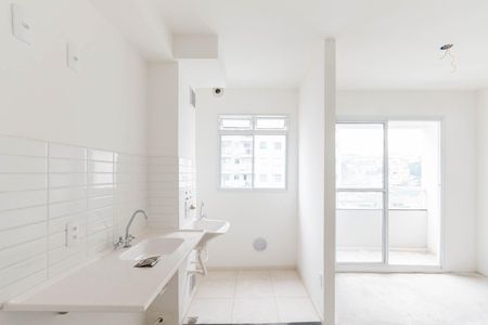 Apartamento à venda com 46m², 2 quartos e sem vagaCozinha e Área de Serviço