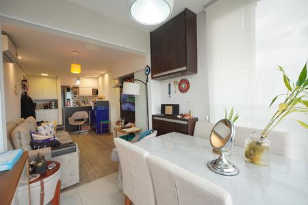 Apartamento à venda com 54m², 2 quartos e 1 vagaVaranda
