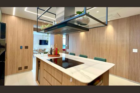 Apartamento para alugar com 180m², 3 quartos e 1 vaga Apartamento para alugar com 180m², 3 quartos e 1 vagaCozinha