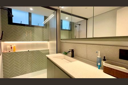 Apartamento para alugar com 180m², 3 quartos e 1 vaga Apartamento para alugar com 180m², 3 quartos e 1 vagaBanheiro