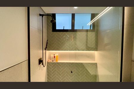 Apartamento para alugar com 180m², 3 quartos e 1 vaga Apartamento para alugar com 180m², 3 quartos e 1 vagaBanheiro