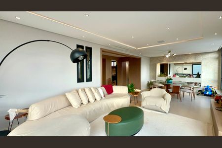 Sala de TV de apartamento para alugar com 3 quartos, 180m² em Jardim Paulista, São Paulo