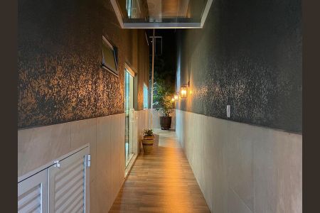 Casa para alugar com 380m², 6 quartos e 1 vaga Casa para alugar com 380m², 6 quartos e 1 vagaÁrea externa