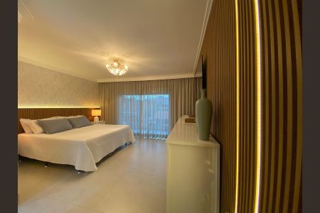 Casa para alugar com 380m², 6 quartos e 1 vaga Casa para alugar com 380m², 6 quartos e 1 vagaQuarto